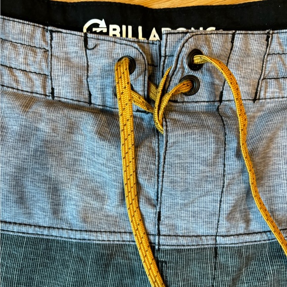 Men’s Billabong Swim Trunks - Picture 5 of 11